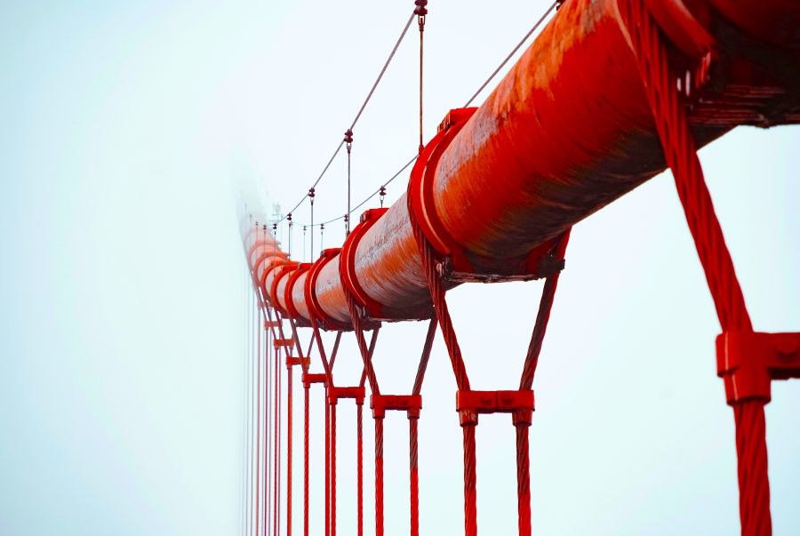 Πετρέλαιο: Πτώση τιμών λόγω προσδοκιών εκεχειρίας σε Ιράν και Λίβανο – Πιέσεις σε Brent και WTI