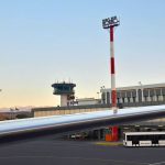 Πάσχα στο εξωτερικό και στα ελληνικά νησιά προτιμούν οι Έλληνες: Τι δείχνουν οι αεροπορικές κρατήσεις