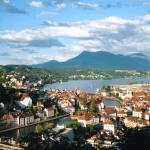 Ελβετία: Σφίγγει τον κλοιό στα ακίνητα - Νέοι περιορισμοί για ξένους επενδυτές