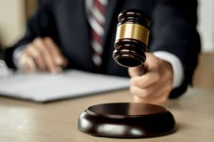 ΚΕΕΛΠΝΟ/Δίκη για παράνομες προσλήψεις: Αθωώθηκαν και οι τέσσερις κατηγορούμενοι