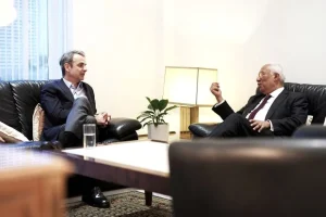 Μητσοτάκης-Κόστα: Διπλωματική κινητικότητα για Μέση Ανατολή και «καμπανάκι» για Ορμούζ