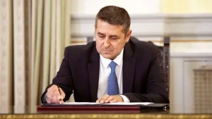 Μυλωνάκης: «Πρωτοφανής σκευωρία σε βάρος μου» - Στα δικαστήρια κατά Δρουσιώτη