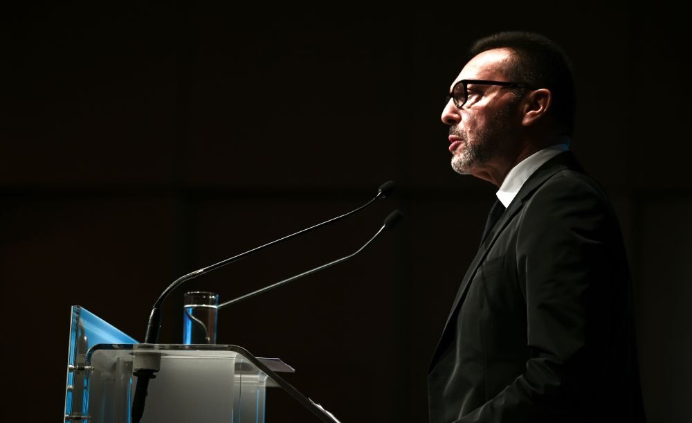 Στουρνάρας «δείχνει» δημοσιονομικό χώρο: Πλεόνασμα-έκπληξη άνω του 4,4% του ΑΕΠ το 2025