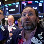 BofA: Οι επενδυτές προεξοφλούν σοκ στην ανάπτυξη - Φόβος στασιμοπληθωρισμού λόγω Ιράν