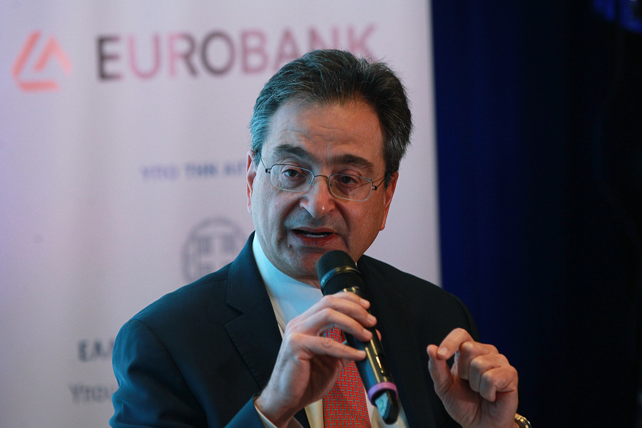 Φ. Καραβίας (Eurobank): Ισχυρή πιστωτική επέκταση 3,8 δις. ευρώ – Η κρίση δεν επηρεάζει τις προβλέψεις
