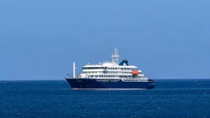 Συναγερμός σε κρουαζιερόπλοιο στον Ατλαντικό: Τρεις νεκροί – Υποψία για χανταϊό, τι λέει ο ΠΟΥ