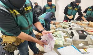 Ιστορικό χτύπημα της ισπανικής αστυνομίας - Τεράστια ποσότητα κοκαΐνης εντοπίστηκε σε φορτηγό πλοίο - Αρχιπέλαγος, Η 1η ναυτιλιακή πύλη ενημέρωσης στην Ελλάδα