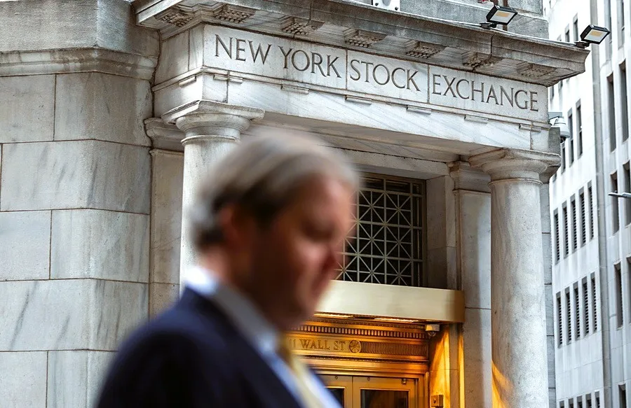 Wall Street: Τα AI bots αλλάζουν ριζικά το παιχνίδι στις μεγάλες συναλλαγές