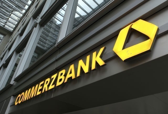 Commerzbank: Κόβει 3.000 θέσεις εργασίας και ανεβάζει τους στόχους κερδοφορίας απέναντι στην UniCredit | Ειδήσεις για την Οικονομία | newmoney
