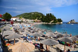 ΤτΕ: Ισχυρή άνοδος 9,4% στις ταξιδιωτικές εισπράξεις το 2025